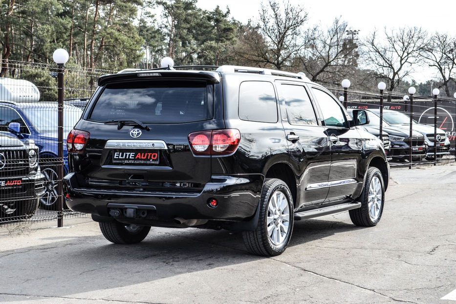 Продам Toyota Sequoia Platinum Official 2018 года в Киеве