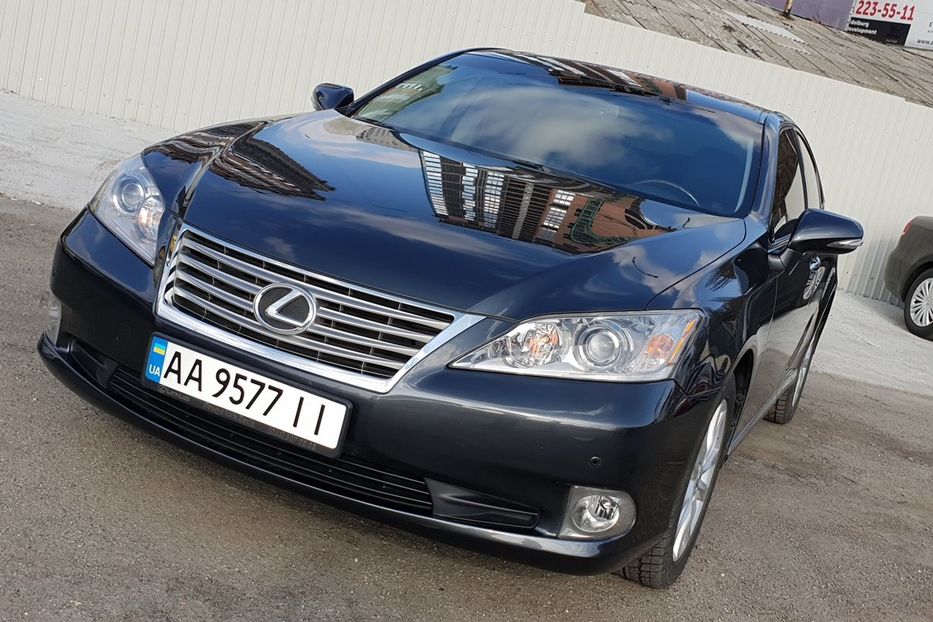 Продам Lexus ES 350 2011 года в Киеве