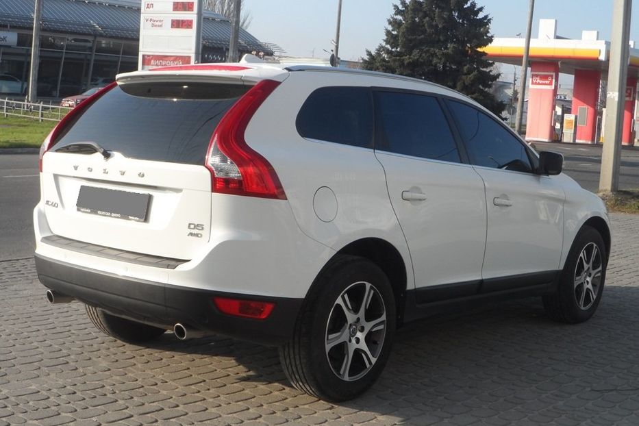 Продам Volvo XC60 2012 года в Днепре