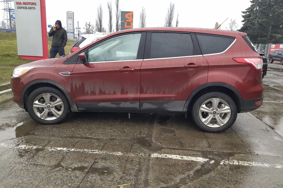 Продам Ford Escape SE 2016 года в Харькове