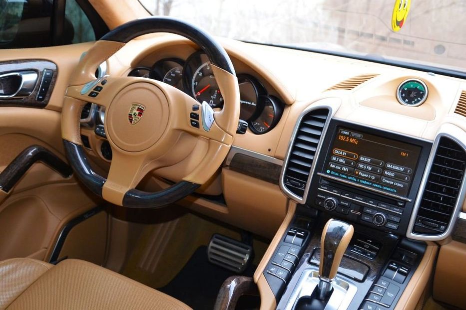 Продам Porsche Cayenne 2011 года в Днепре