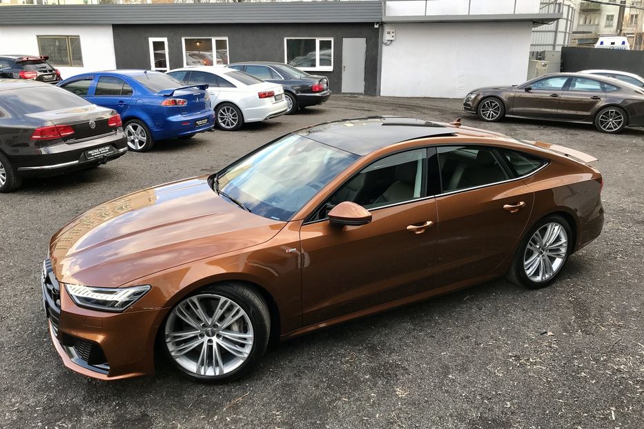 Продам Audi A7 55 TFSI S-Line Quattro Официал 2019 года в Киеве