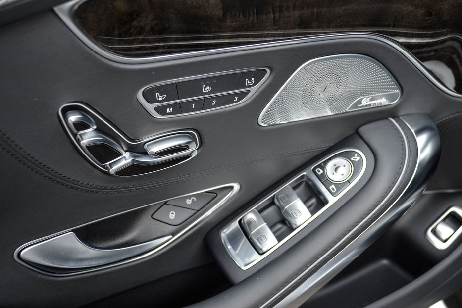 Продам Mercedes-Benz S-Class 63 AMG 2016 года в Киеве