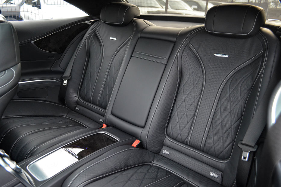 Продам Mercedes-Benz S-Class 63 AMG 2016 года в Киеве