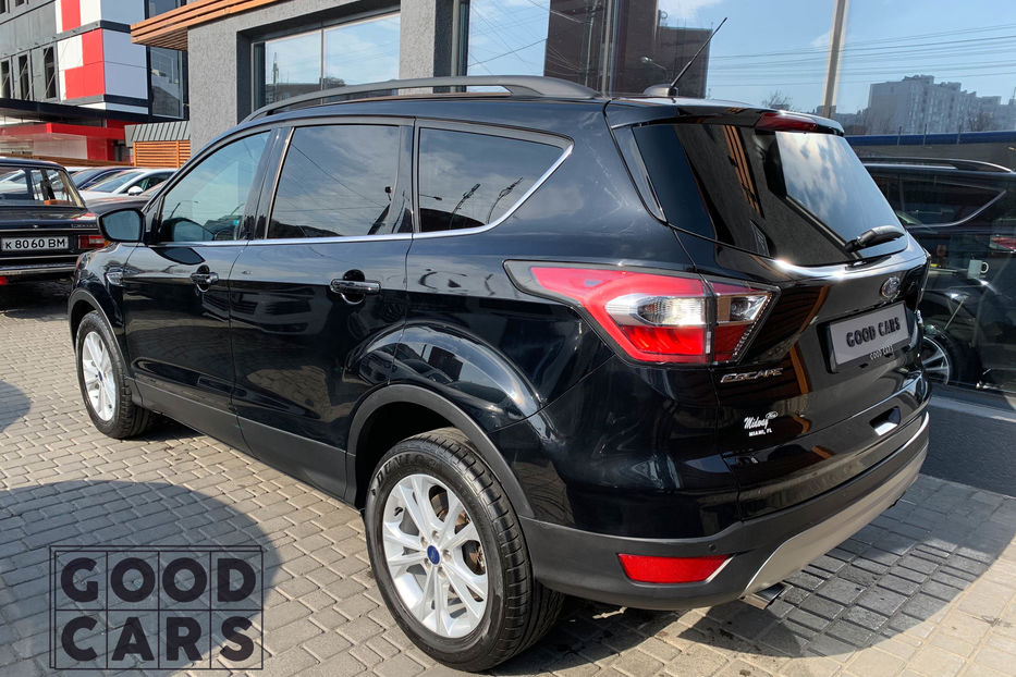 Продам Ford Escape Titanium  2016 года в Одессе