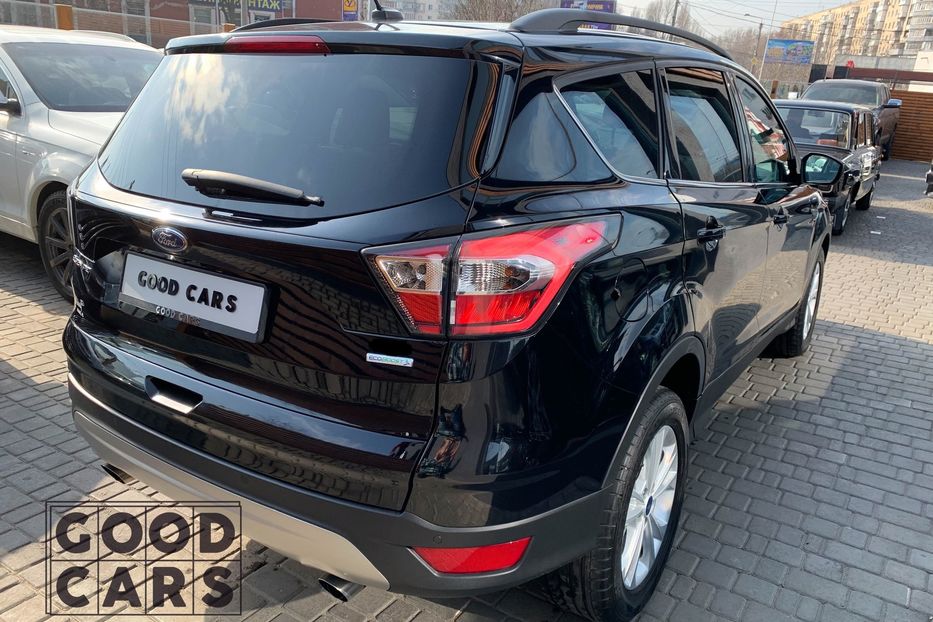 Продам Ford Escape Titanium  2016 года в Одессе