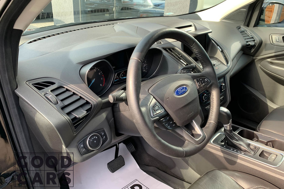 Продам Ford Escape Titanium  2016 года в Одессе