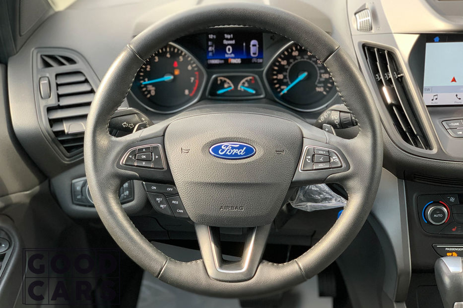 Продам Ford Escape Titanium  2016 года в Одессе