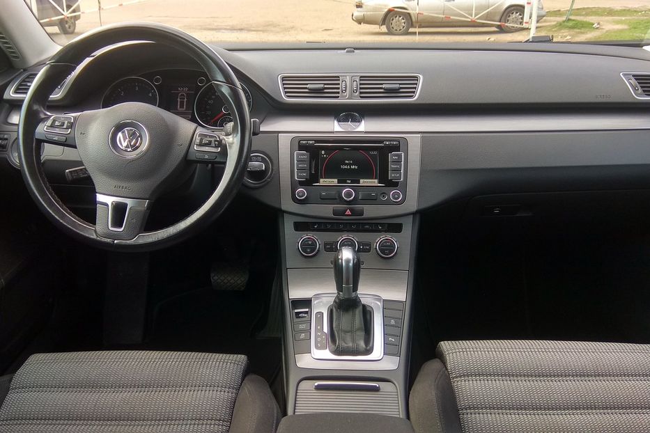 Продам Volkswagen Passat B7 Comfortline 2013 года в Николаеве