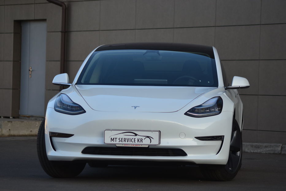 Продам Tesla Model 3 Long Range 2018 года в г. Кривой Рог, Днепропетровская область