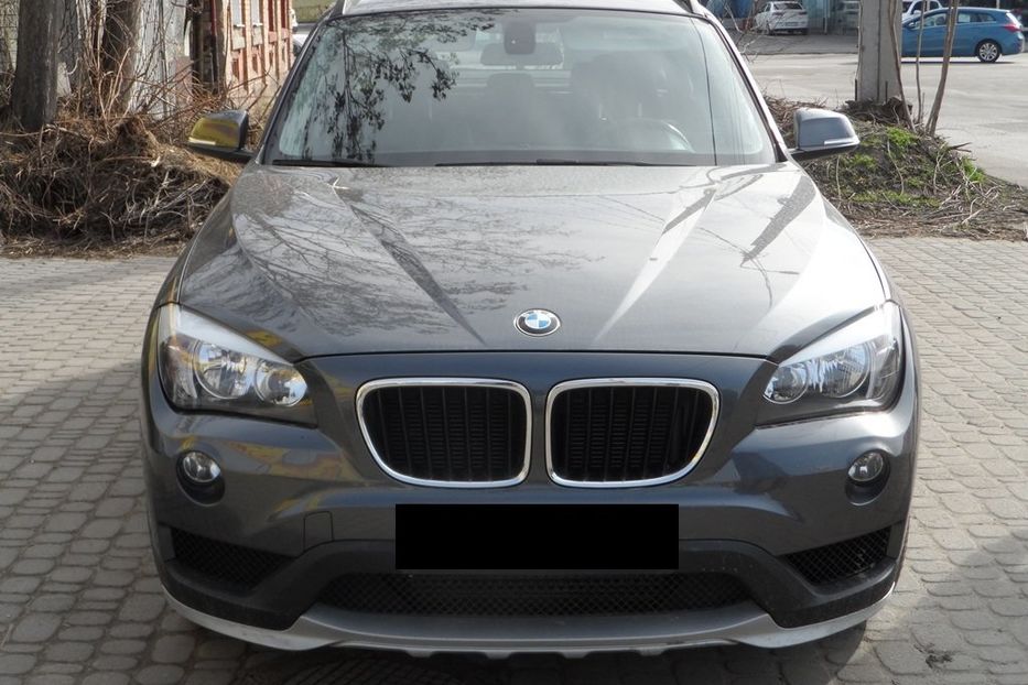 Продам BMW X1 2014 года в Днепре