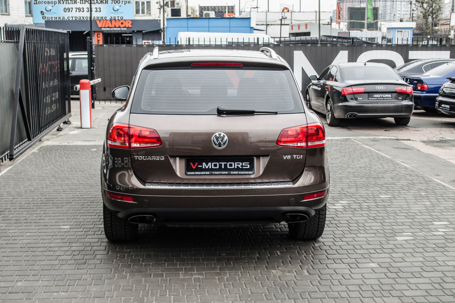 Продам Volkswagen Touareg Life 3.0TDI 2012 года в Киеве