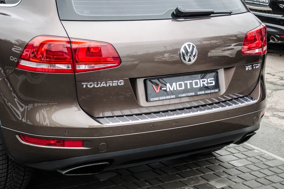 Продам Volkswagen Touareg Life 3.0TDI 2012 года в Киеве