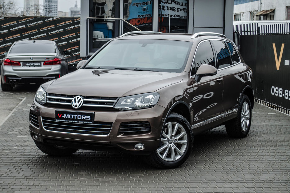 Продам Volkswagen Touareg Life 3.0TDI 2012 года в Киеве