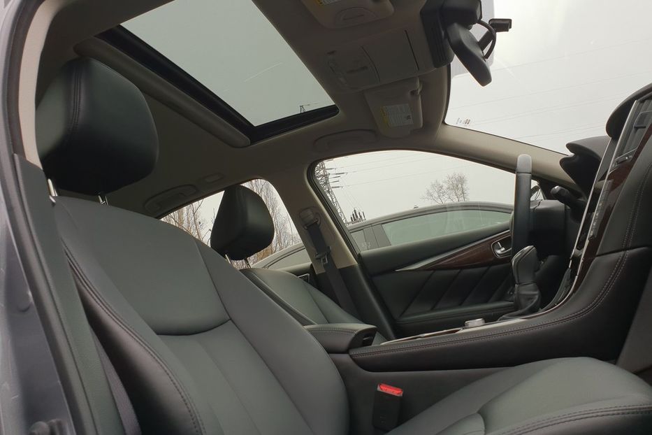 Продам Infiniti Q50 AWD 2018 года в Киеве