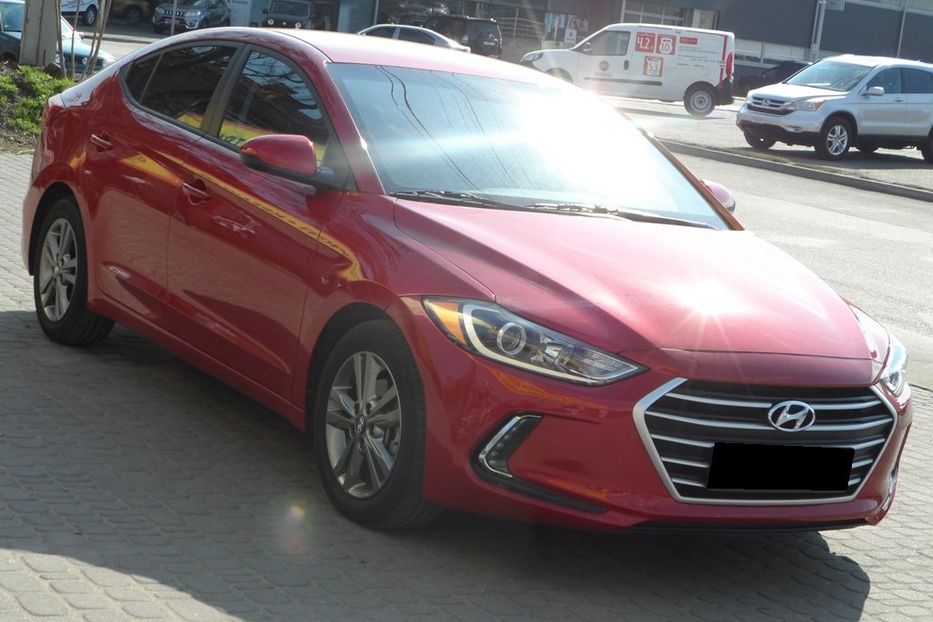 Продам Hyundai Elantra 2016 года в Днепре