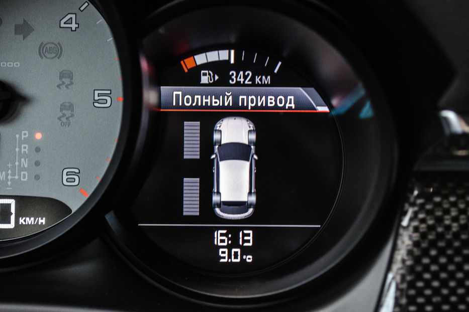 Продам Porsche Macan S 3.0Diesel 2015 года в Киеве