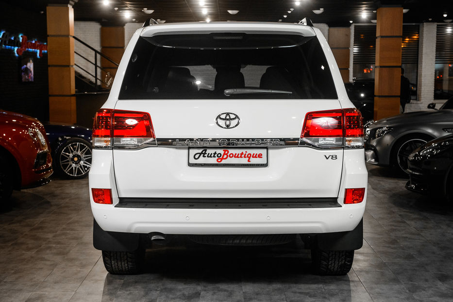 Продам Toyota Land Cruiser 200 2017 года в Одессе