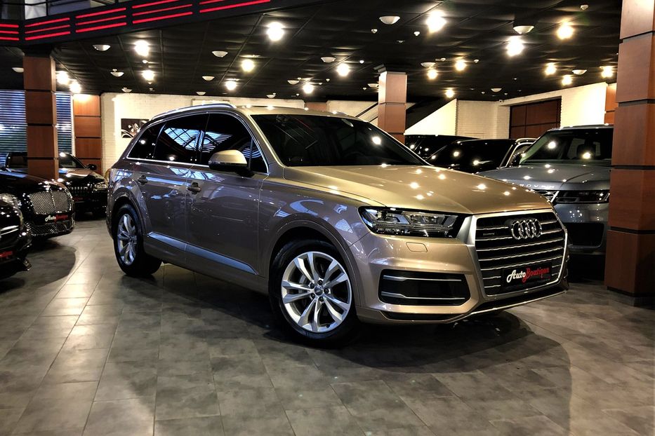 Продам Audi Q7 2019 года в Одессе