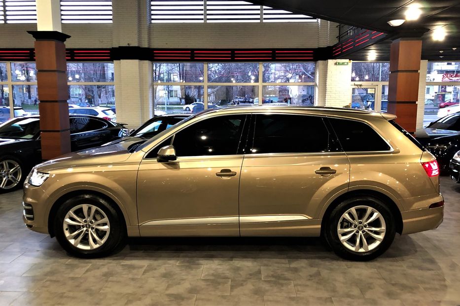 Продам Audi Q7 2019 года в Одессе