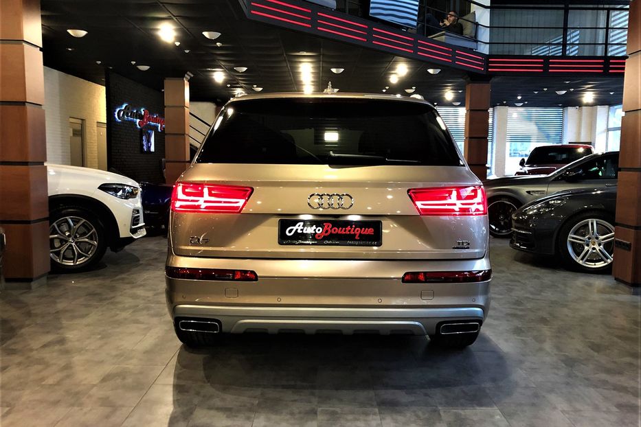 Продам Audi Q7 2019 года в Одессе