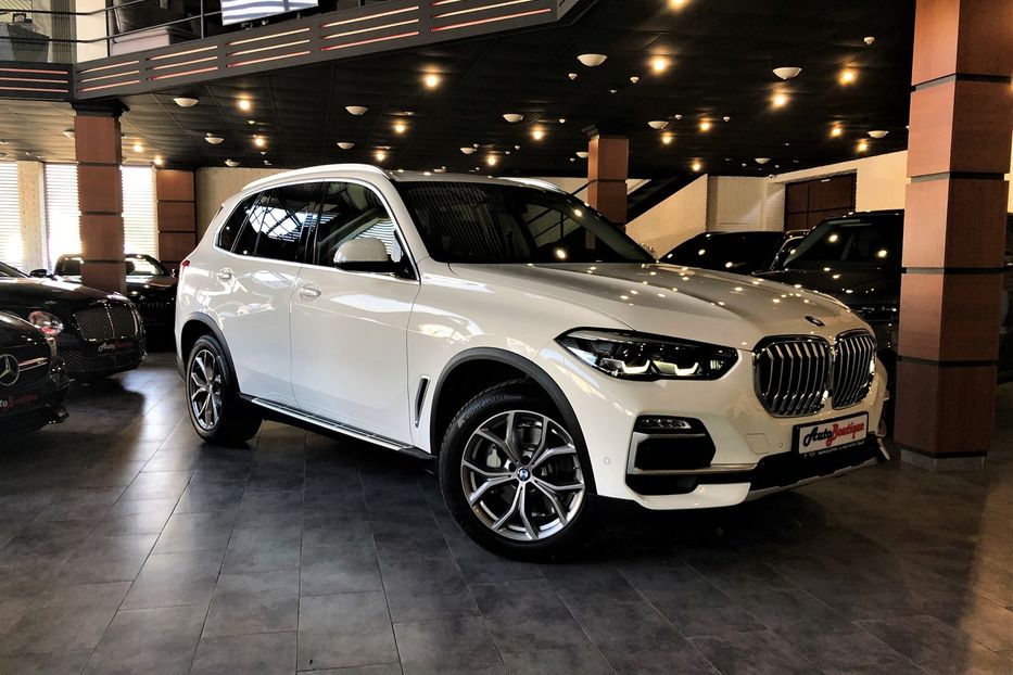 Продам BMW X5 X-Drive 30D 2019 года в Одессе