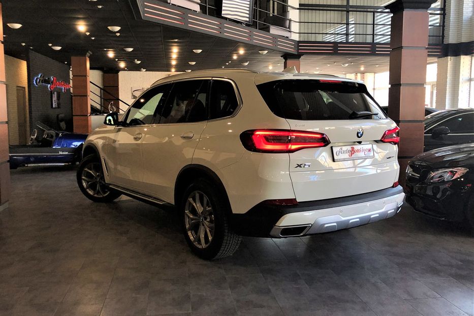 Продам BMW X5 X-Drive 30D 2019 года в Одессе