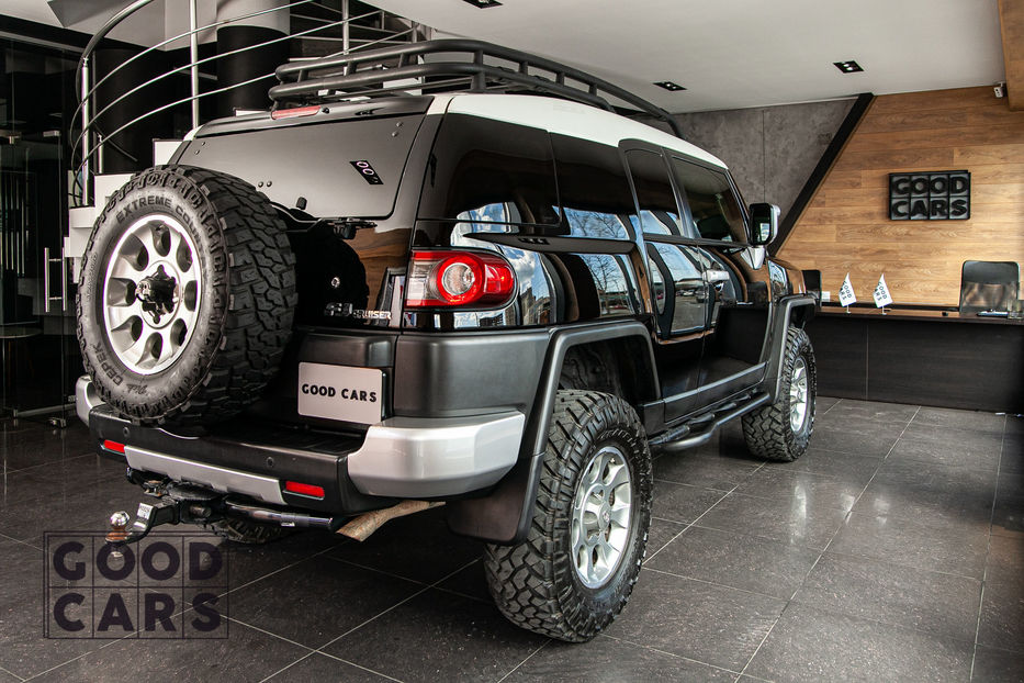 Продам Toyota FJ Cruiser Lift + 2013 года в Одессе