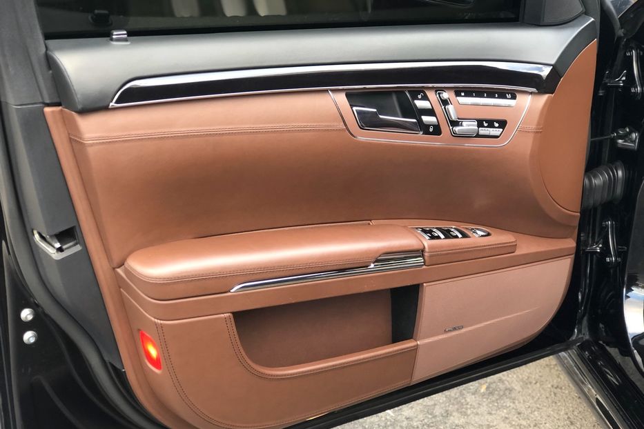 Продам Mercedes-Benz S-Class 500 4matic AMG\\\ 2012 года в Киеве