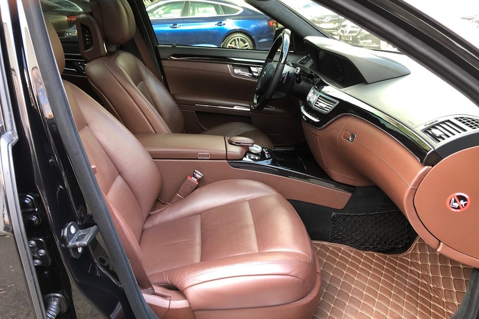 Продам Mercedes-Benz S-Class 500 4matic AMG\\\ 2012 года в Киеве