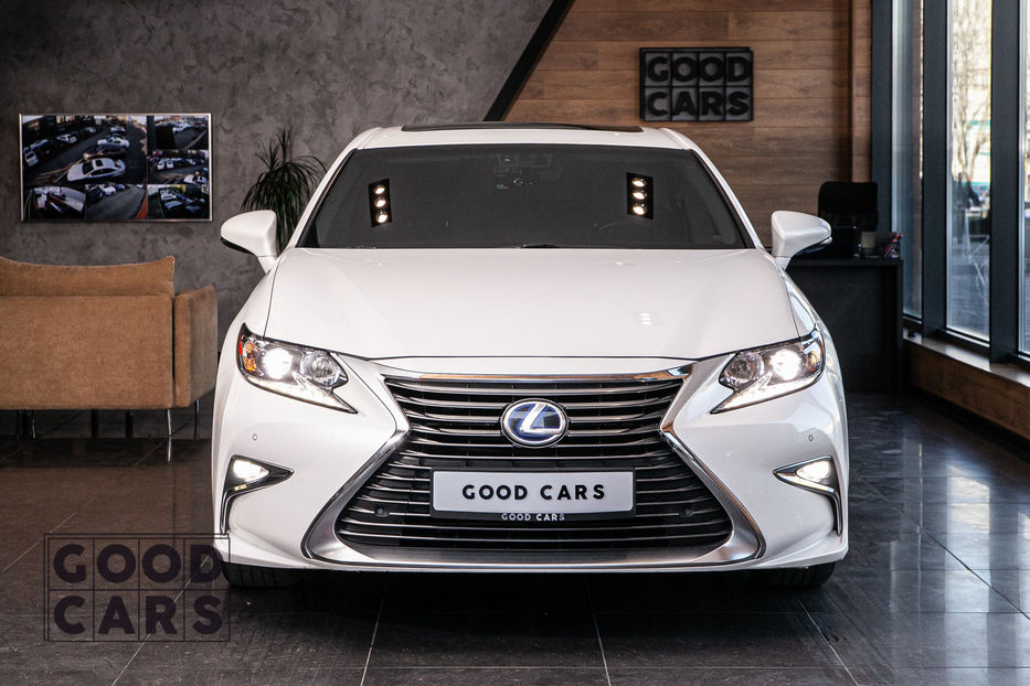 Продам Lexus ES 300 Hybrid Luxury + 2015 года в Одессе