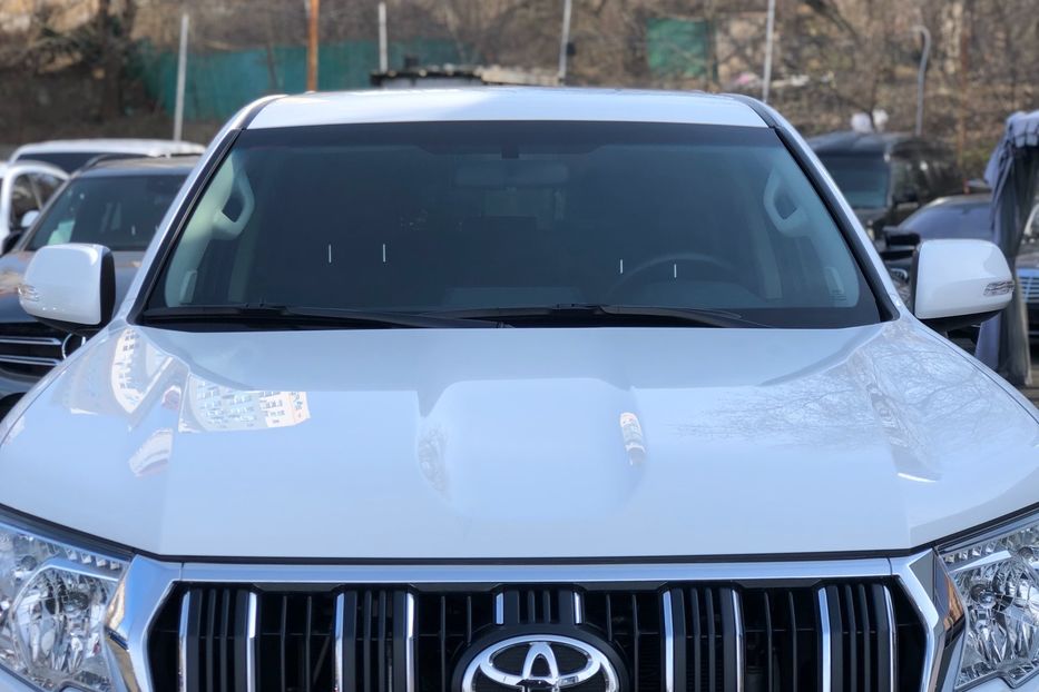 Продам Toyota Land Cruiser Prado 4 2019 года в Киеве