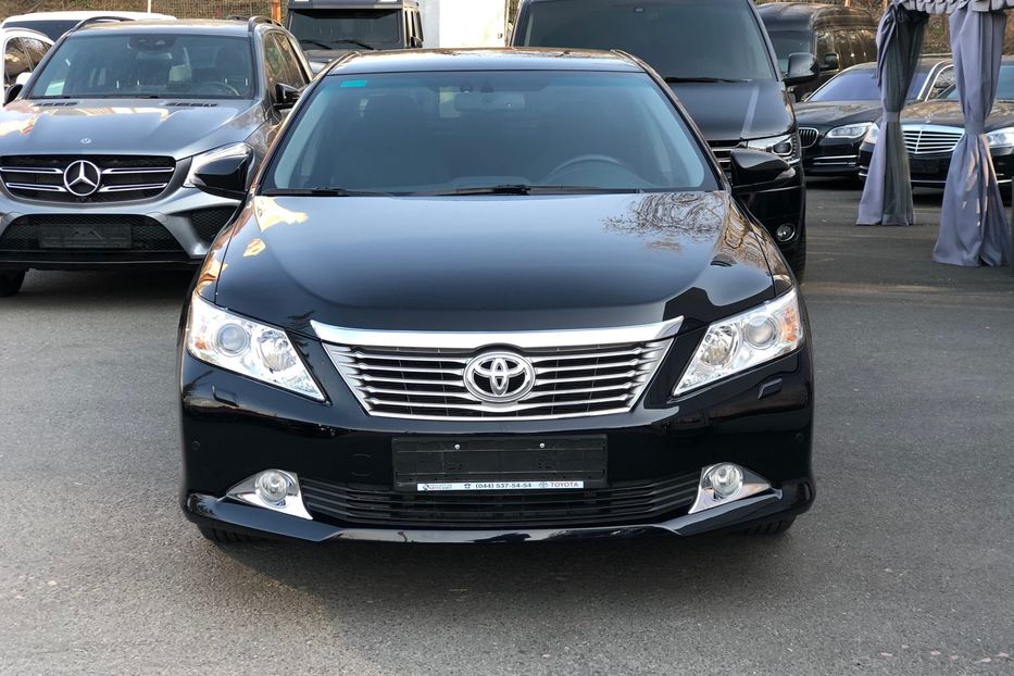 Продам Toyota Camry 30th ANNIVERSARY  2014 года в Киеве