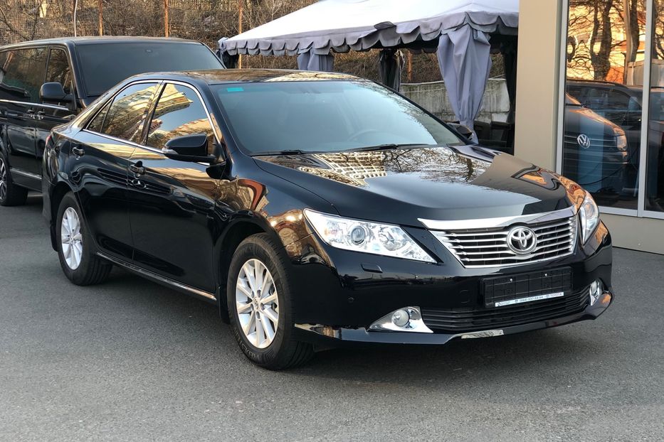 Продам Toyota Camry 30th ANNIVERSARY  2014 года в Киеве