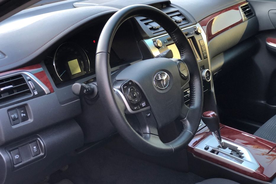 Продам Toyota Camry 30th ANNIVERSARY  2014 года в Киеве