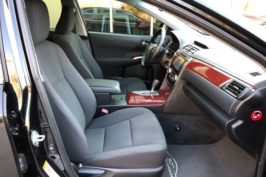 Продам Toyota Camry 30th ANNIVERSARY  2014 года в Киеве