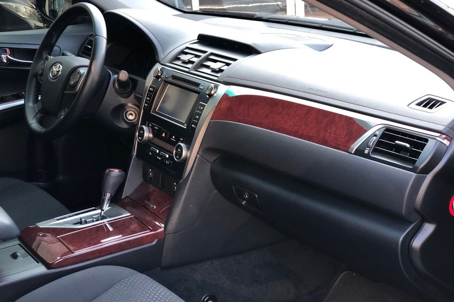 Продам Toyota Camry 30th ANNIVERSARY  2014 года в Киеве