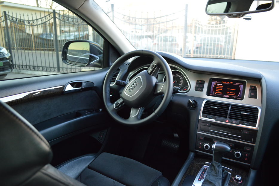 Продам Audi Q7 S-Line 2013 года в Одессе