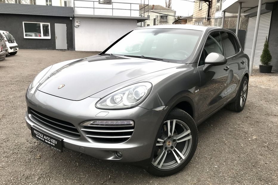 Продам Porsche Cayenne 3.0 Diesel 2013 года в Киеве