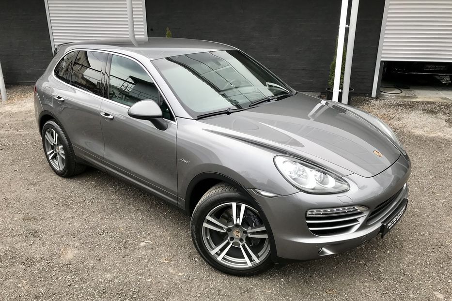 Продам Porsche Cayenne 3.0 Diesel 2013 года в Киеве