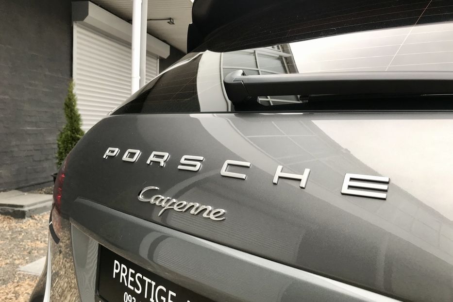 Продам Porsche Cayenne 3.0 Diesel 2013 года в Киеве