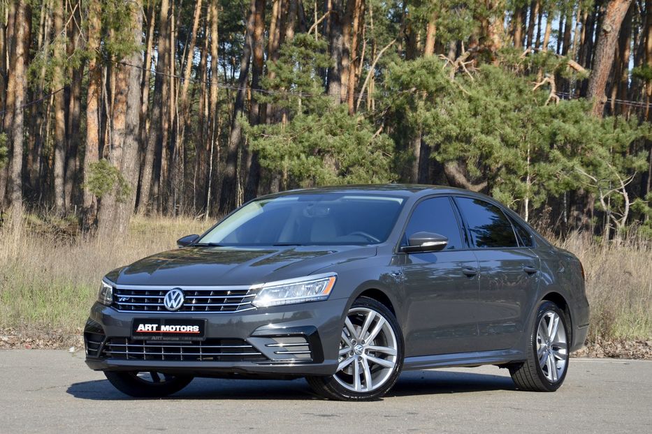 Продам Volkswagen Passat B8 2018 года в Киеве