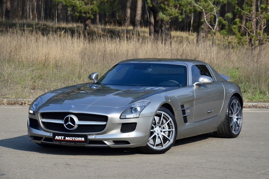 Продам Mercedes-Benz SLS-Class 2010 года в Киеве