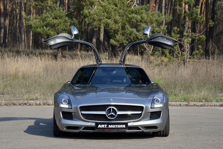 Продам Mercedes-Benz SLS-Class 2010 года в Киеве