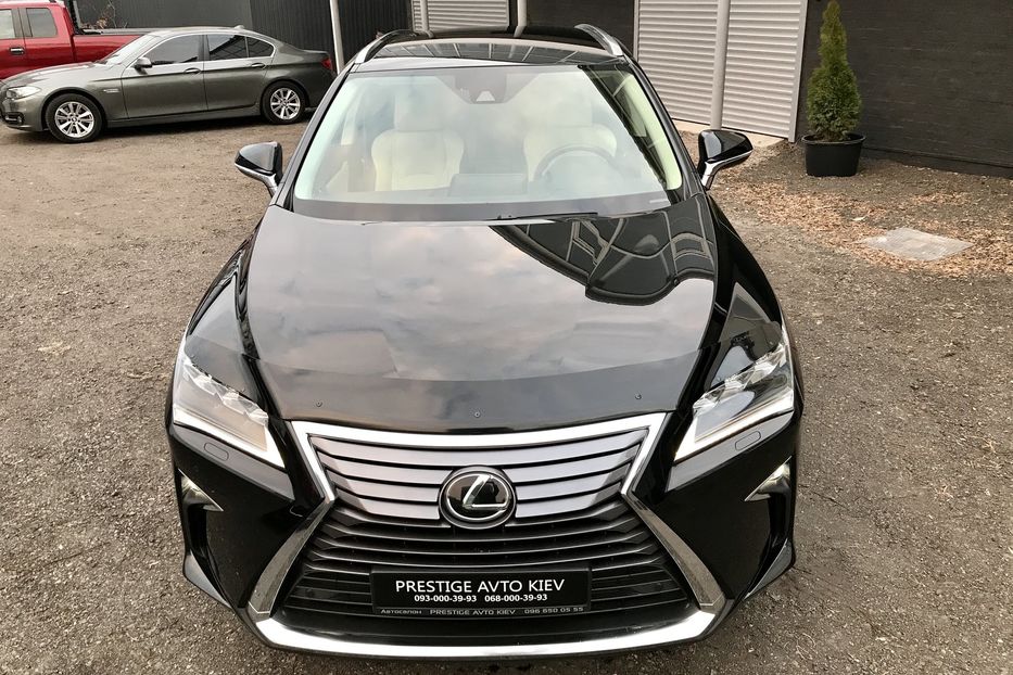 Продам Lexus RX 200 T Executive+ Официальный 2017 года в Киеве