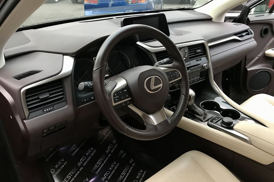 Продам Lexus RX 200 T Executive+ Официальный 2017 года в Киеве