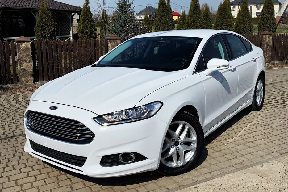 Продам Ford Fusion SE 2016 года в Черновцах