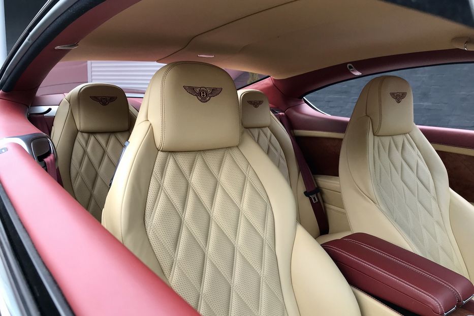 Продам Bentley Continental GT Mulliner W12 6.0 Официал 2012 года в Киеве