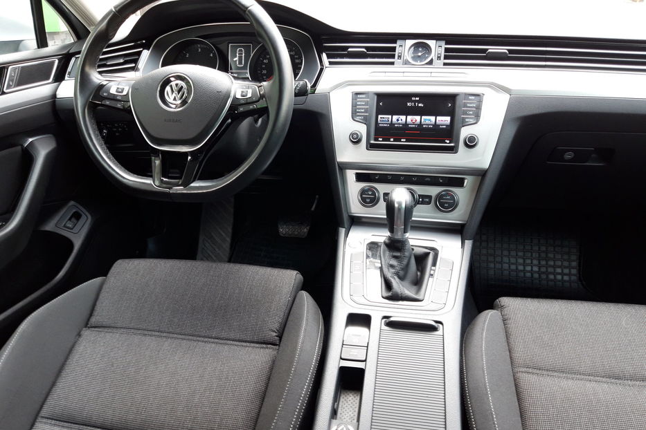 Продам Volkswagen Passat B8 Comfortline 2015 года в Тернополе