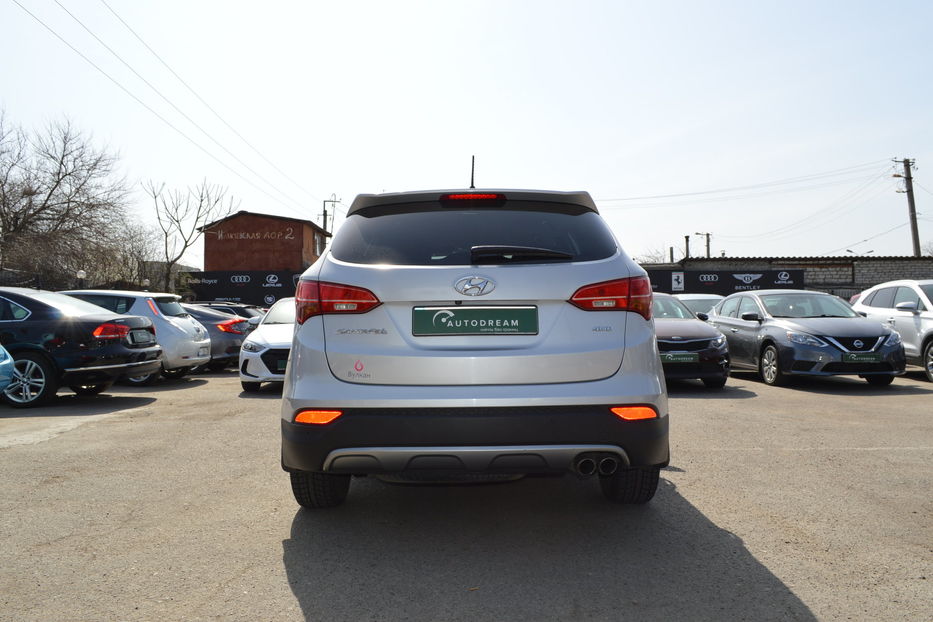 Продам Hyundai Santa FE 4WD 2013 года в Одессе